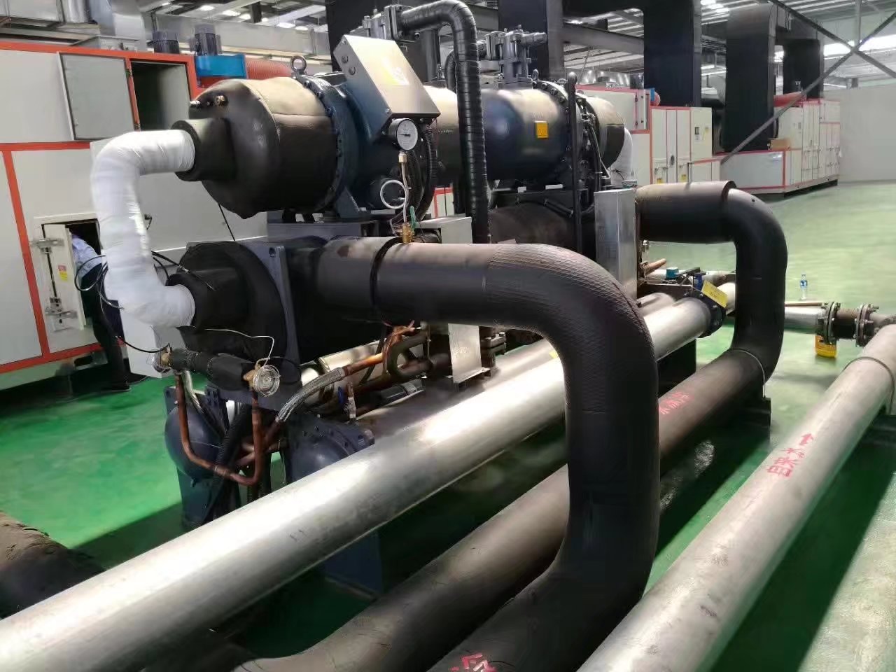 WATER COOLED CHILLER.jpg