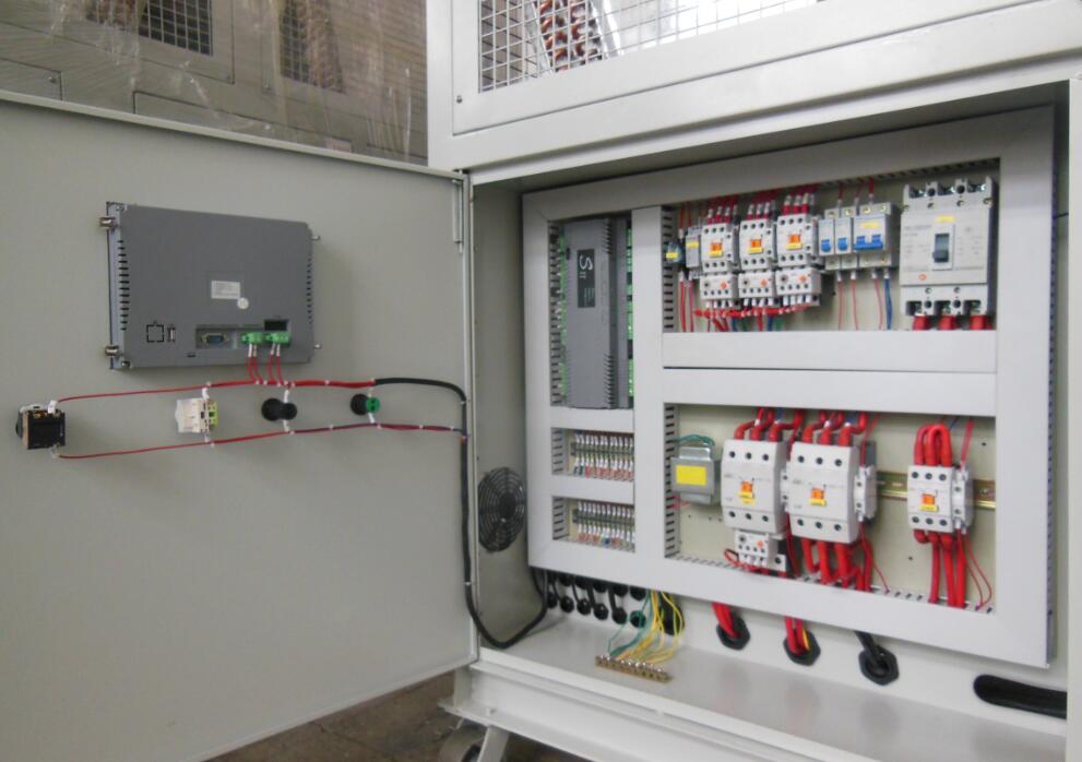 control box.jpg