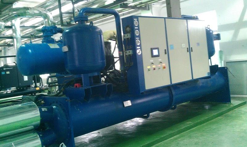 flooded type chiller.jpg
